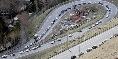 ترافیک سنگین در جاده چالوس/ممنوعیت تردد از ساعت ١٣