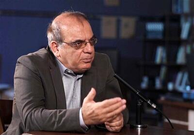 عباس عبدی: آقای هاشمی چیزی نیست که روی تخته سیاه بنویسند، پاک کنند و تمام شود برود /برای همراه کردن نسل Z باید تاریخ را صادقانه نوشت