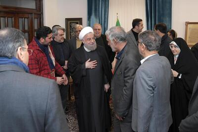 (تصاویر) دیدار روزنامه‌نگاران و فعالان رسانه‌ای با حسن روحانی
