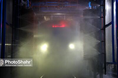 (تصاویر) تعمیر و نگهداری قطار شهری مشهد