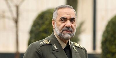 خبرگزاری فارس - وزیر دفاع: نیروی هوایی ارتش همواره بازوی قدرتمند کشور بوده‌ است