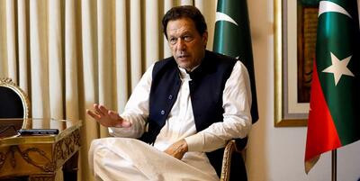 خبرگزاری فارس - عمران خان: نظرسنجی‌ها و انتخابات پاکستان باید عادلانه برگزار شود
