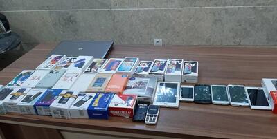 خبرگزاری فارس - 50 فقره سرقت در پرونده سارقان تلفن همراه