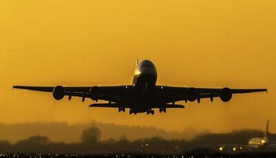 ببینید/ فرود دشوار هواپیماها در فرودگاه لندن