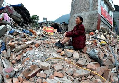 ببینید/ لحظه وقوع زلزله ۷ ریشتری در چین