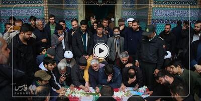خبرگزاری فارس - فیلم| مردم قم: هر چقدر ما را بکشید زنده‌تر می‌شویم
