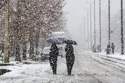 ارتفاع حیرت‌انگیز برف در شهرک باغمیشه تبریز