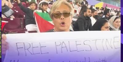 خبرگزاری فارس - همدردی تماشاگر ژاپنی با مردم غزه در جام ملت‌های آسیا