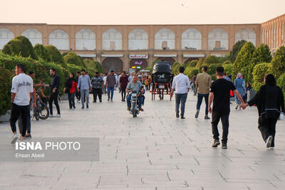 فعالیت ستاد گردشگری استان اصفهان دائمی می‌شود