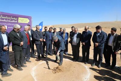 عملیات اجرایی نخستین پروژه درمانی شهر بین‌المللی سلامت شیراز آغاز شد