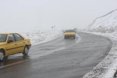 بارش برف در محور تربت حیدریه - مشهد 