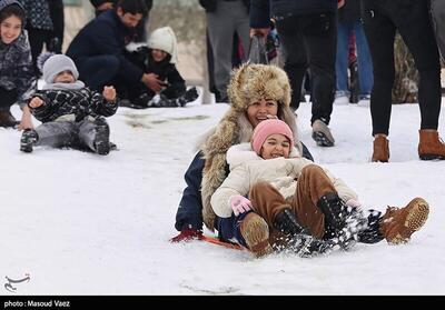 (تصاویر) شادی مردم تبریز از بارش برف