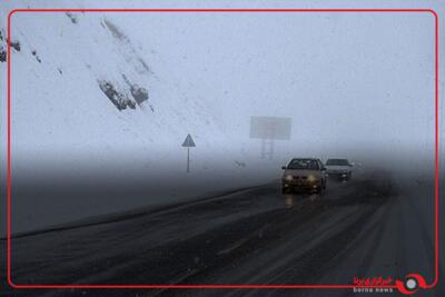 عملیات برف روبی در محور گردنه شیخان _شول آباد شهرستان الیگودرز