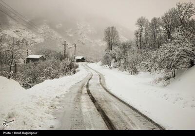 برف راه ۸۰۰ ‌روستای آذربایجان‌شرقی را مسدود کرد‌