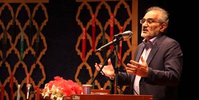 حسینی: مردم پشتوانه اصلی نظام اسلامی هستند