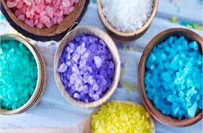 تبعات نمک‌های رنگی و سنگ نمک برای سلامت