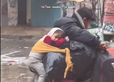 تصاویری دردناک از خان‌یونس؛ آوارگی کودکان بی‌سرپناه فلسطینی+ فیلم