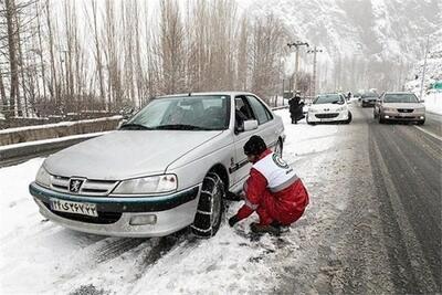 رانندگان خوزستانی در محورهای برف‌گیر از زنجیر چرخ استفاده کنند