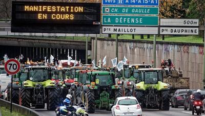 فرانسه در پایان دادن به اعتراضات کشاورزان ناکام ماند