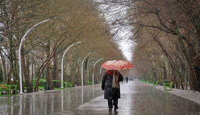 تهران در انتظار هوای سرد و بارانی