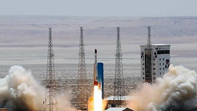 پرتاب موفق ۳ ماهواره ایرانی با ماهواره‌بر سیمرغ به فضا