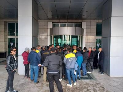 تجمع کارگران ابنیه فنی راه آهن شمال در اعتراض به تغییر پیمانکار