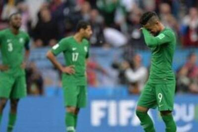 ببینید | دلداری دادن ستاره کره جنوبی به البلیهی پس از حذف تیم ملی عربستان