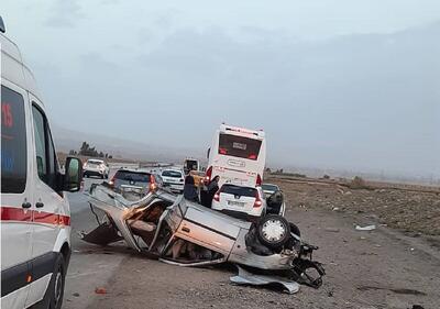 تصادف زنجیره‌ای در جنوب کرمان/ ٧ نفر مصدوم شدند
