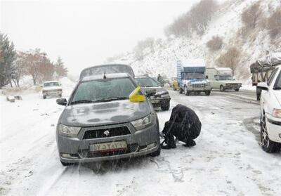 ممنوعیت ورود خودروهای بدون زنجیر چرخ به محورهای برف گیر