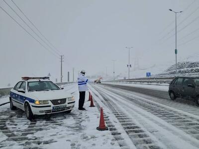 بارش برف در البرز؛ تردد موتورسیکلت ممنوع