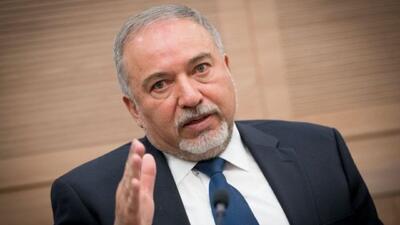 لیبرمن، وزیر اسبق اسرائیلی: پس از نابودی حماس  اداره غزه به کشور مصر سپرده شود / اردن نیز باید مسئولیت مدیریت مناطقی از کرانه باختری را بر عهده بگیرد