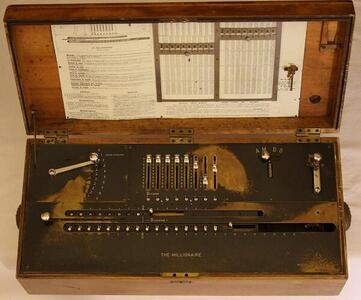ببینید | اولین ماشین حساب‌های الکترونیکی چه شکلی بود؟