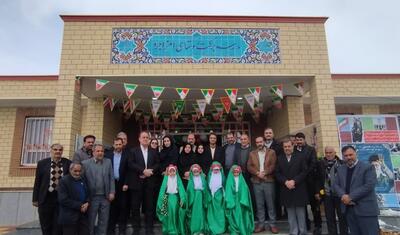 افتتاح مدرسه دخترانه در روستای امزاجرد همدان