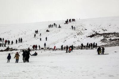 تفریحات زمستانی زنجانی ها در پیست اسکی پاپایی