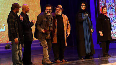 جایزه جشنواره فجر 42 برای مجری ممنوع‌التصویر تلویزیون + عکس