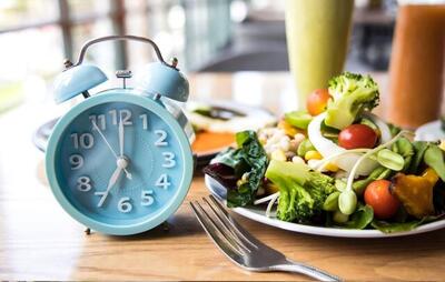 در این ساعت غذا بخورید تا دو برابر لاغر شوید | رویداد24