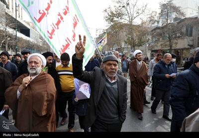 فریاد خشم شیرازی‌ها در راهپیمایی   جمعه‌های خشم   - تسنیم