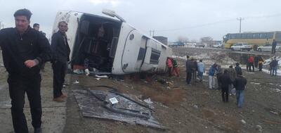 واژگونی اتوبوس عقاب با 26 کشته و زخمی