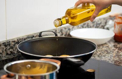 استفاده از روغن کنجد برای آشپزی توصیه می شود؟ سرخ کردن چطور؟