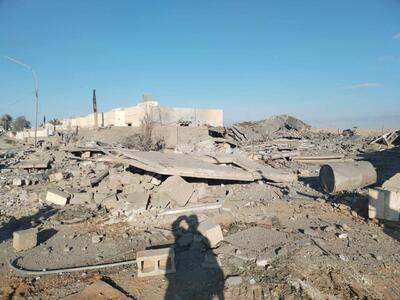 تصاویر منتشر شده از محل حمله هوایی آمریکا در استان الانبار عراق | حجم ویرانی را ببینید