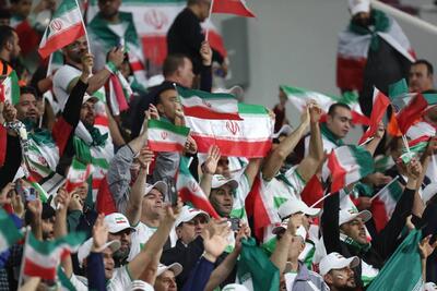 ببینید | شادی بی‌مثال کودکان و نوجوانان در سالن ورزشی شهید شفیع‌پور بعد از گل پیروزی‌بخش ایران به ژاپن