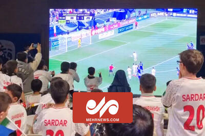 شادی بی مثال ورزشکاران خردسالان تهرانی پس از پیروزی شیرین تیم ملی