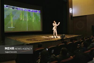 افتتاح سینما کیو و تماشای بازی ایران و ژاپن