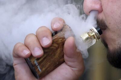 سیگارهای الکترونیکی فاقد نیکوتین نیز می‌توانند به بافت ریه آسیب بزنند - زومیت