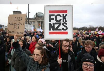 تجمع بزرگ علیه نژادپرستی و احزاب راست افراطی در آلمان (+ عکس)