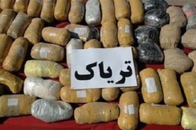 مواد مخدر سنتی از قاچاقچیان در شهرستان فاروج کشف شد
