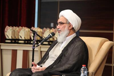 روحانیون شرایط رفتن اندیشه‌ورزان به مجالس شورای اسلامی و خبرگان را فراهم کنند