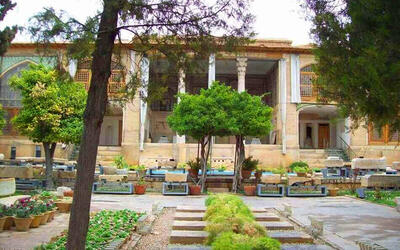 باغ موزه سنگ‌های تاریخی هفت تنان شیراز  + عکس