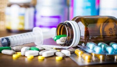 سخنگوی سازمان غذا و دارو: فعلا مجوز تاسیس داروخانه فقط به فارغ التحصیلان داروسازی اعطا می‌شود