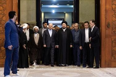 خبرگزاری فارس - مراسم تجدید بیعت با آرمان های امام خمینی با حضور رئیس مجلس و نمایندگان